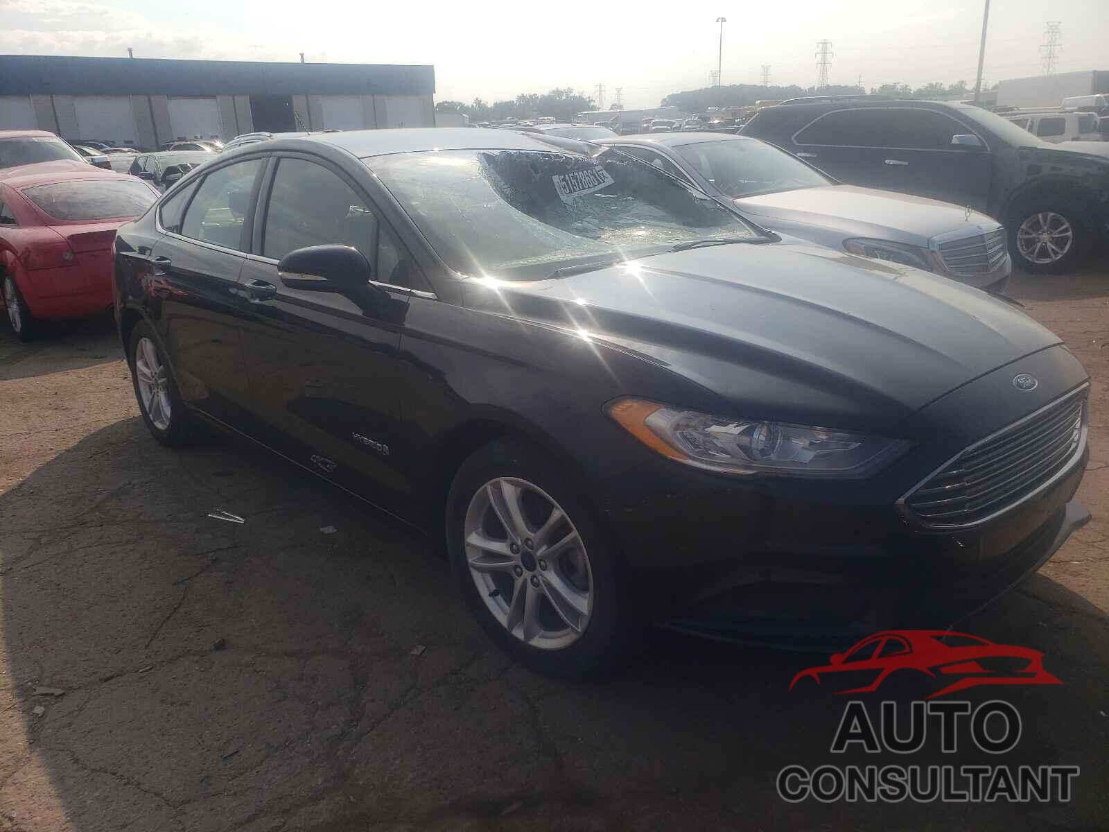FORD FUSION 2018 - 3FA6P0LU7JR221395