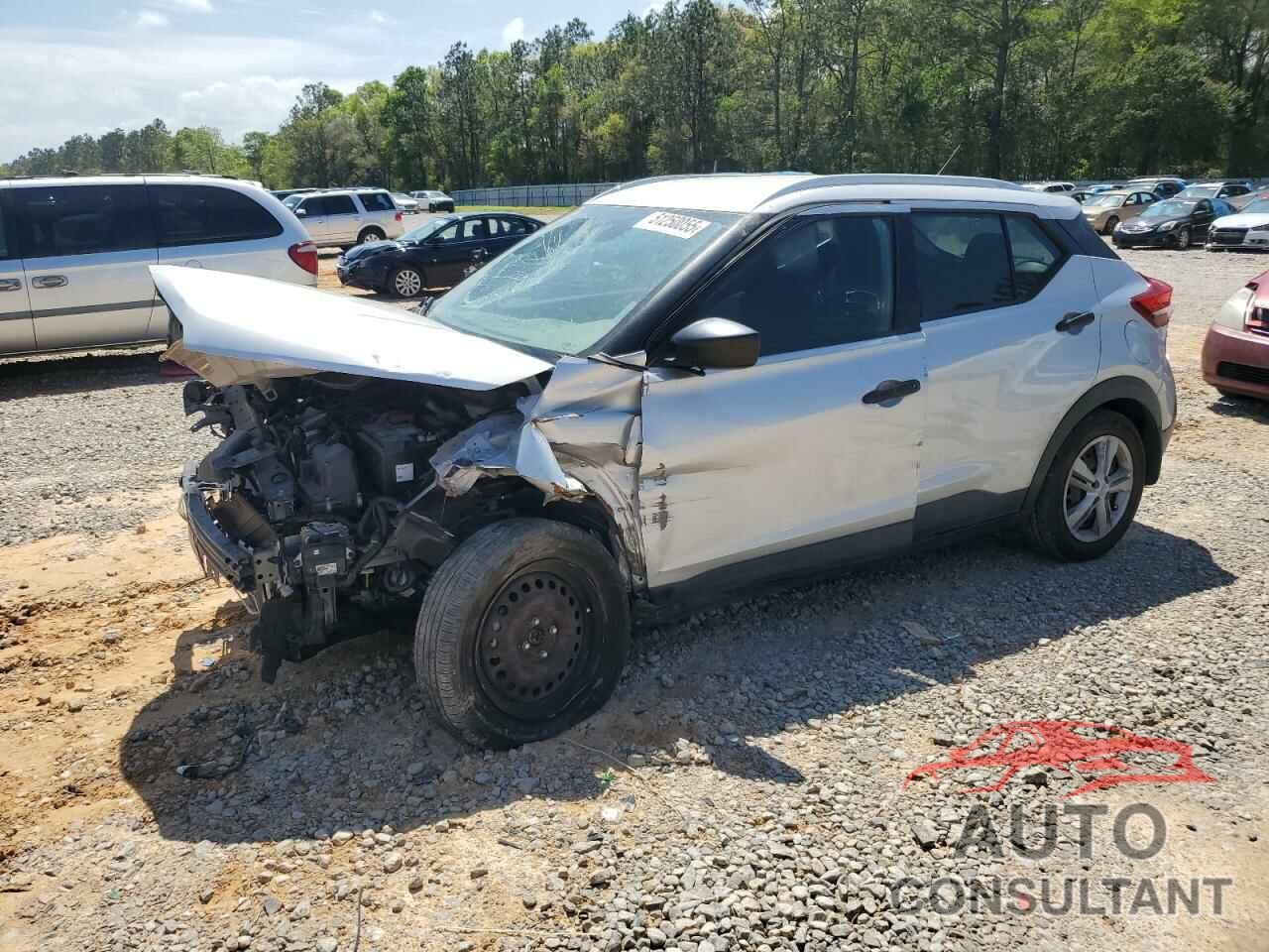 NISSAN KICKS 2018 - 3N1CP5CUXJL520380