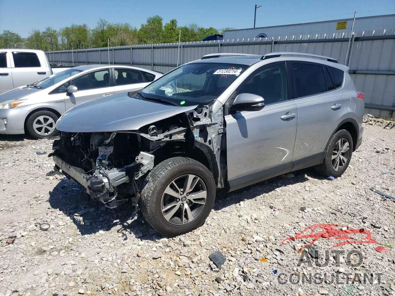 TOYOTA RAV4 2018 - JTMRFREV0JJ217638