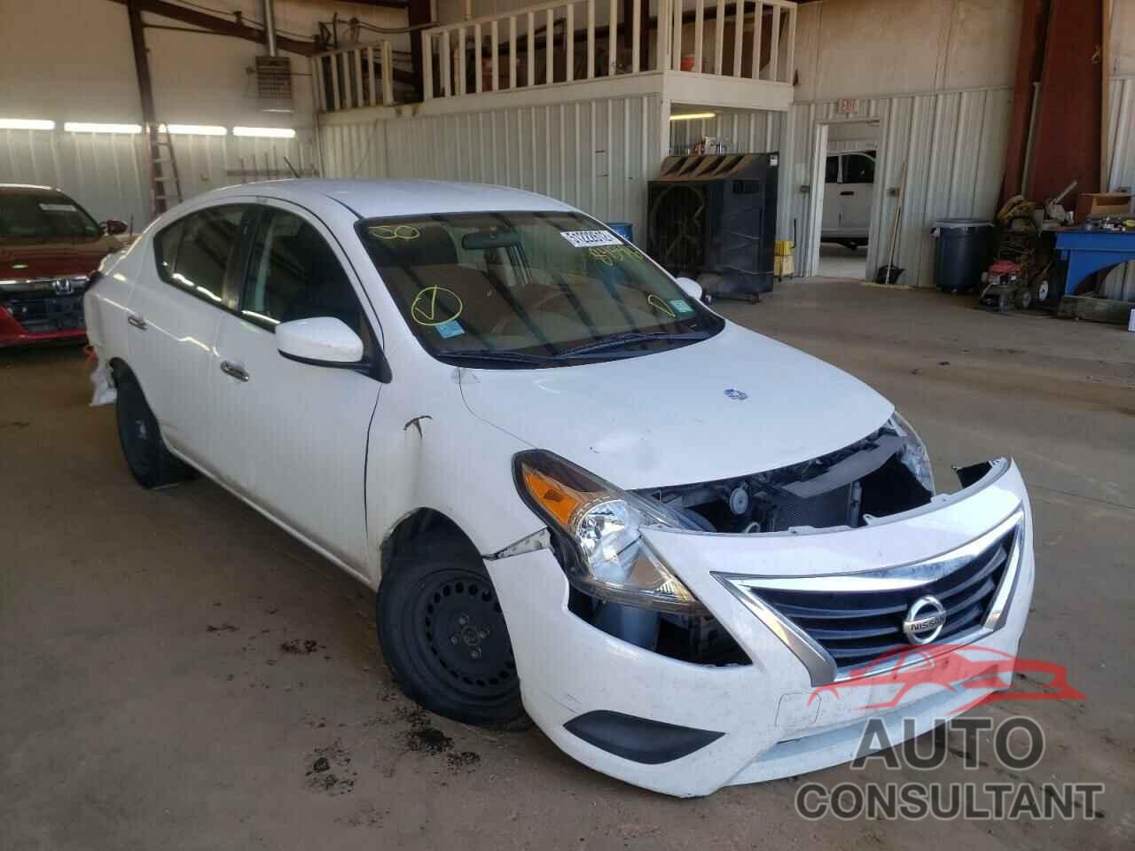 NISSAN VERSA 2017 - 3N1CN7AP1HL845492