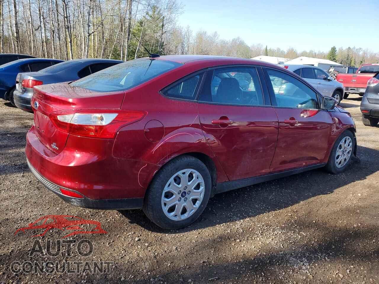 FORD FOCUS 2013 - 1FADP3F28DL140640