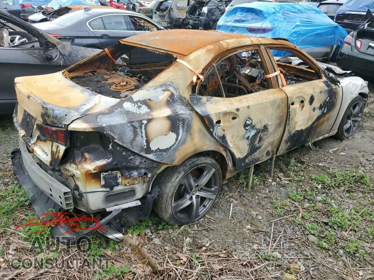 LEXUS IS 2017 - JTHCM1D28H5017581