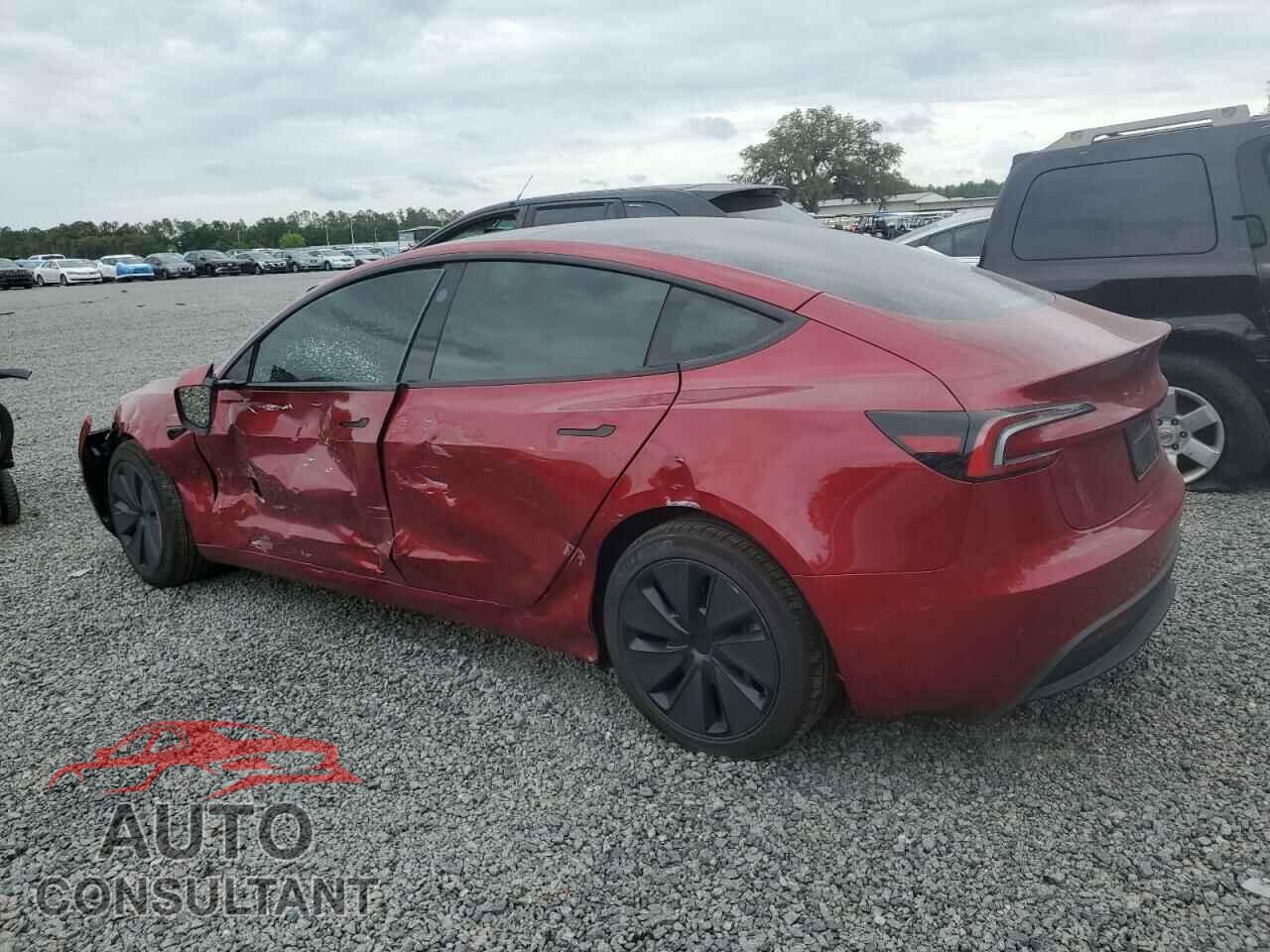 TESLA MODEL 3 2025 - 5YJ3E1EA7SF938944