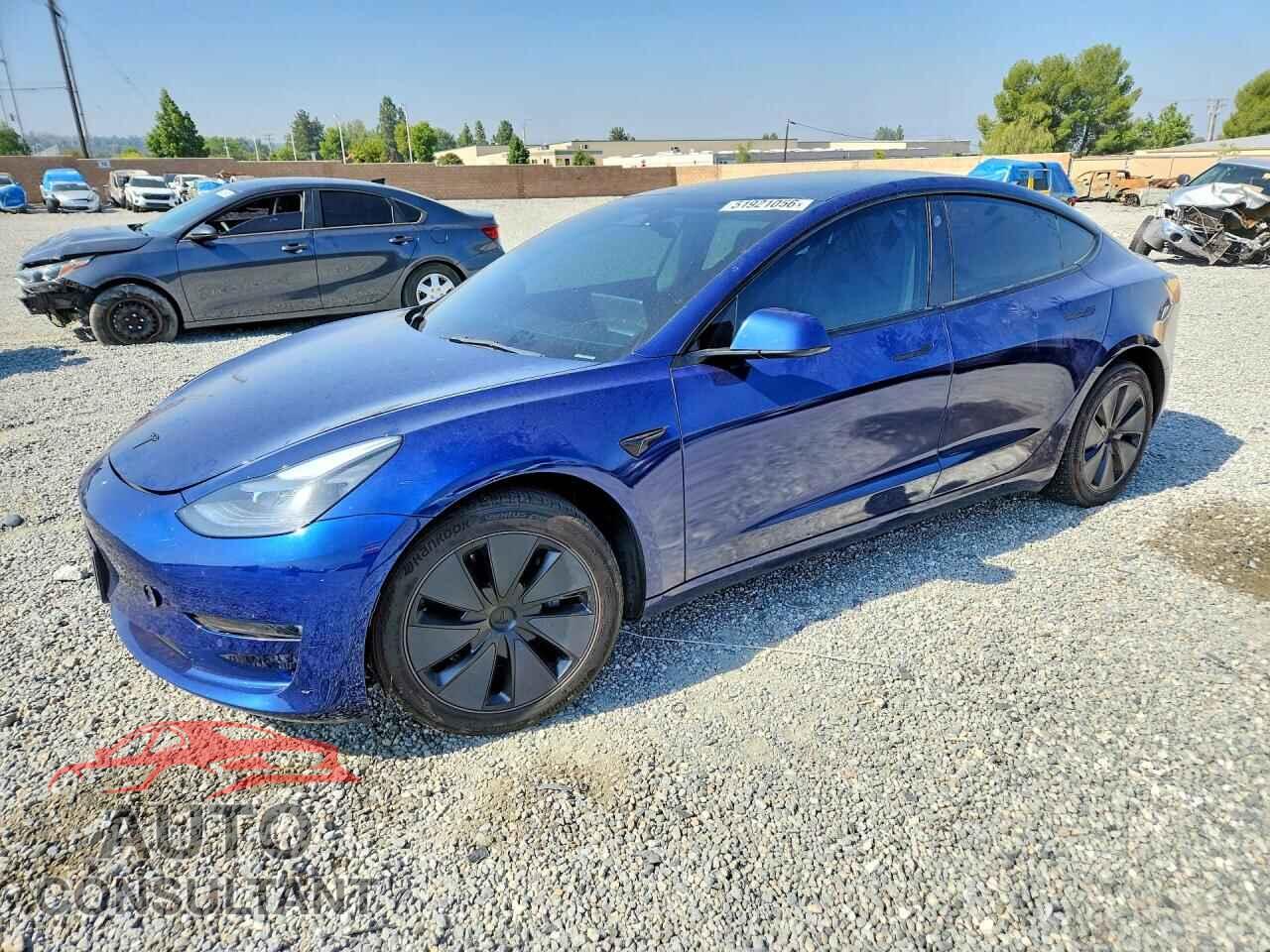 TESLA MODEL 3 2022 - 5YJ3E1EB2NF145208