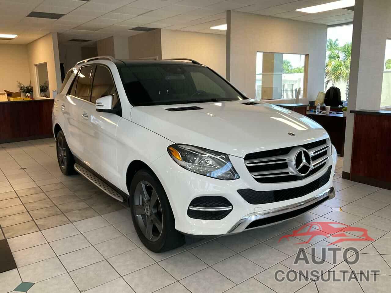 MERCEDES-BENZ GLE-CLASS 2018 - 4JGDA5JBXJB012332