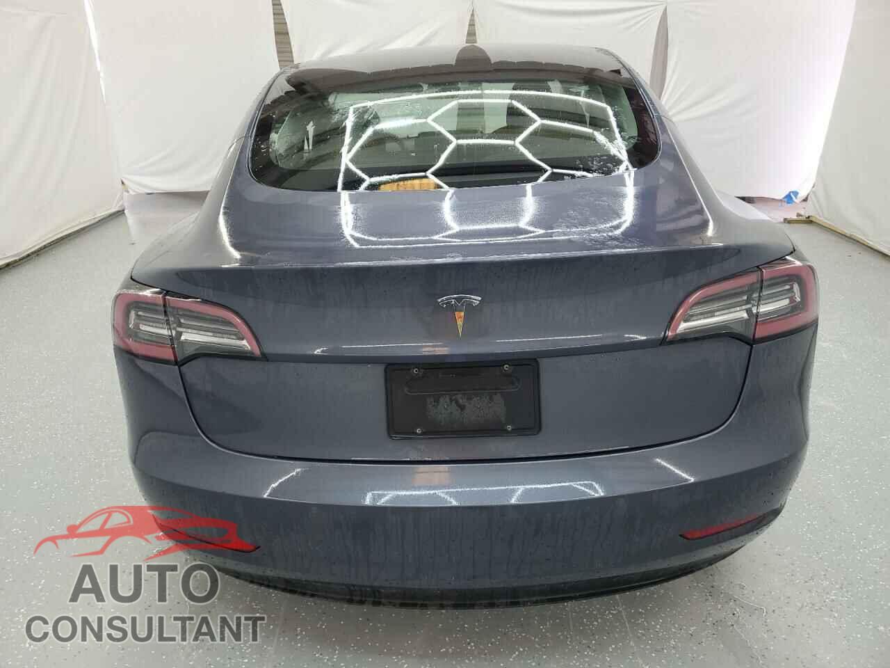 TESLA MODEL 3 2022 - 5YJ3E1EA4NF287339