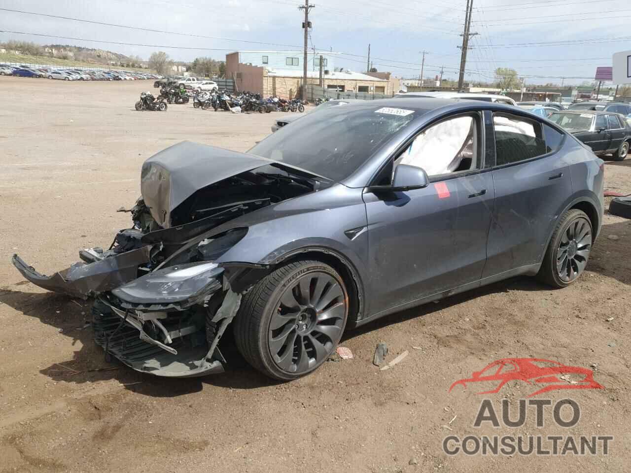 TESLA MODEL Y 2022 - 7SAYGDEF7NF456866