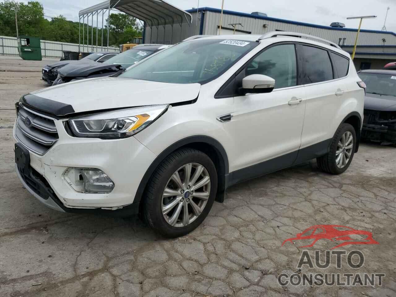 FORD ESCAPE 2017 - 1FMCU9J9XHUE78185