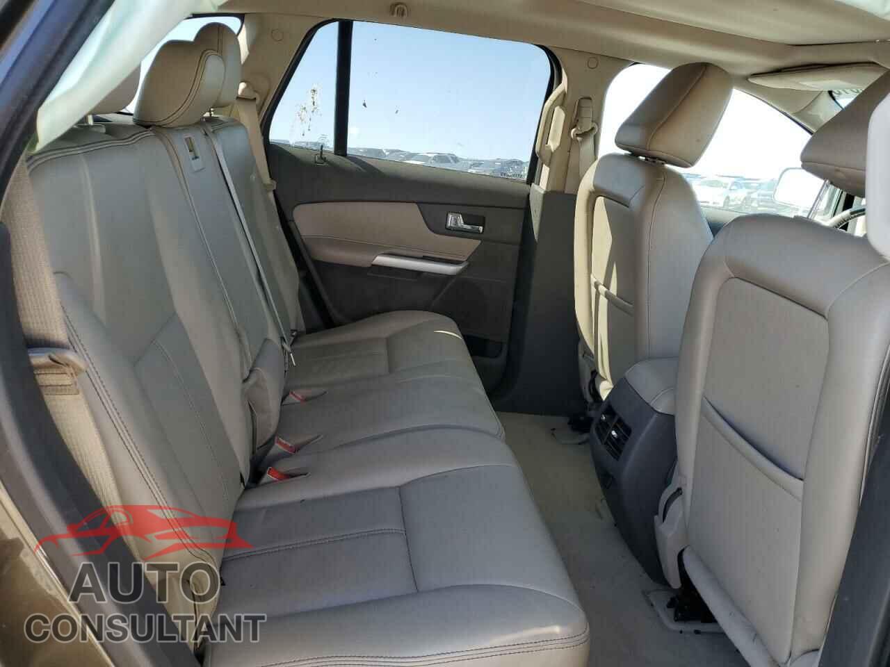 FORD EDGE 2011 - 2FMDK4JC8BBA18500