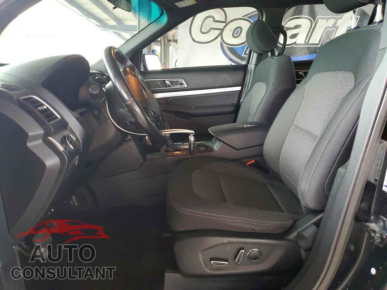 FORD EXPLORER 2017 - 1FM5K7D85HGA76238