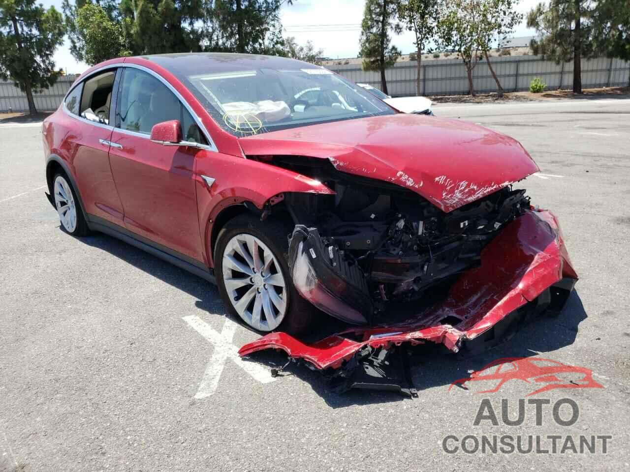 TESLA MODEL X 2017 - 5YJXCDE25HF055256