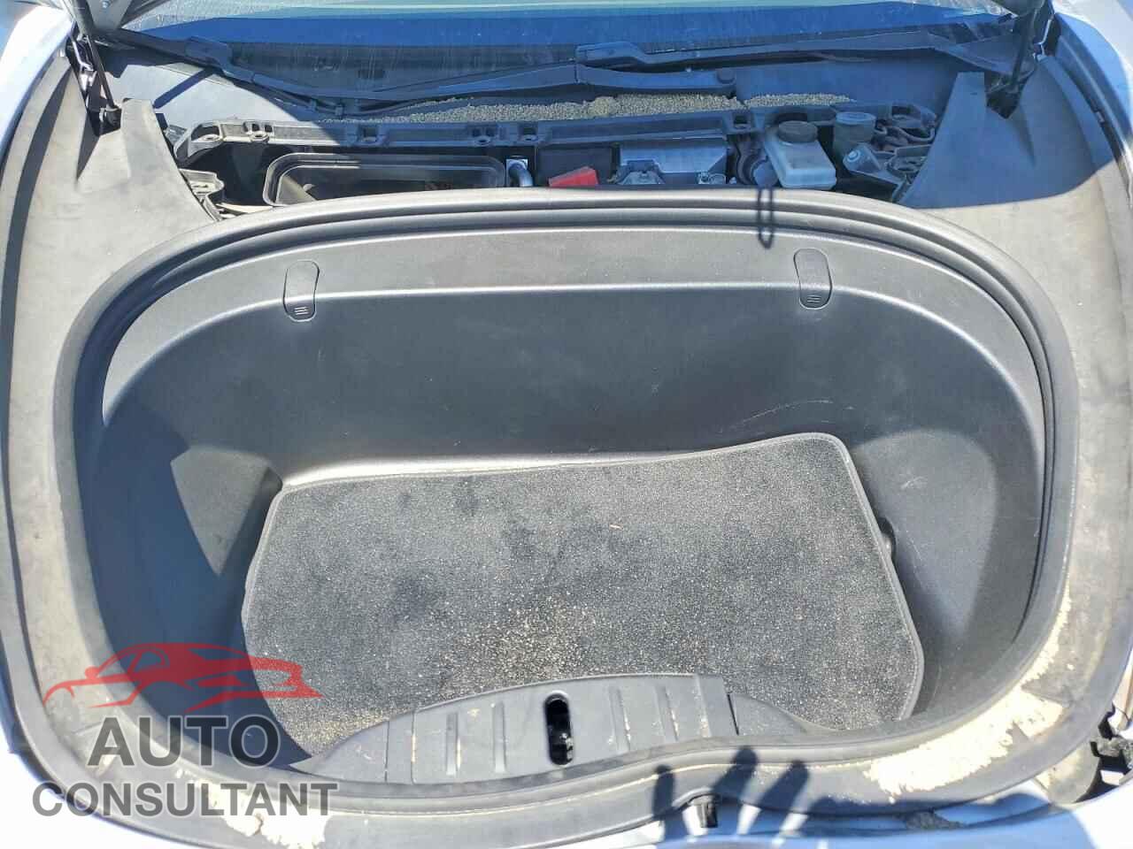 TESLA MODEL 3 2018 - 5YJ3E1EA0JF002873