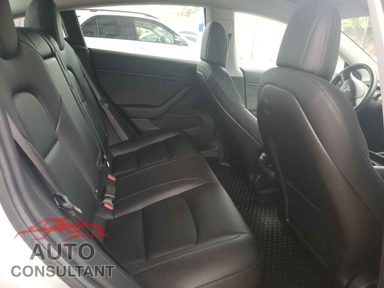 TESLA MODEL 3 2018 - 5YJ3E1EA4JF040364