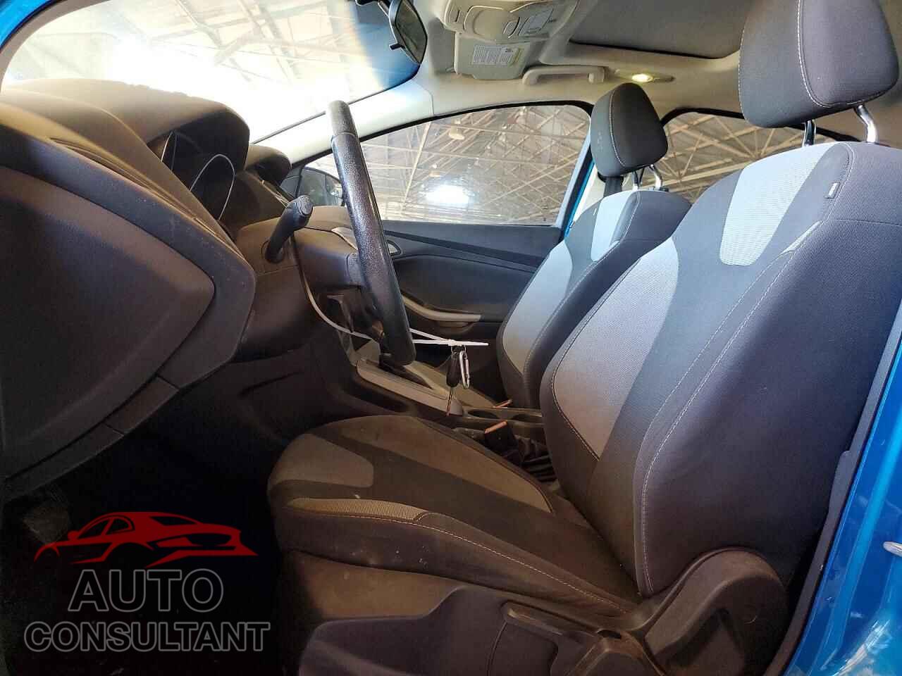 FORD FOCUS 2012 - 1FAHP3F25CL290219