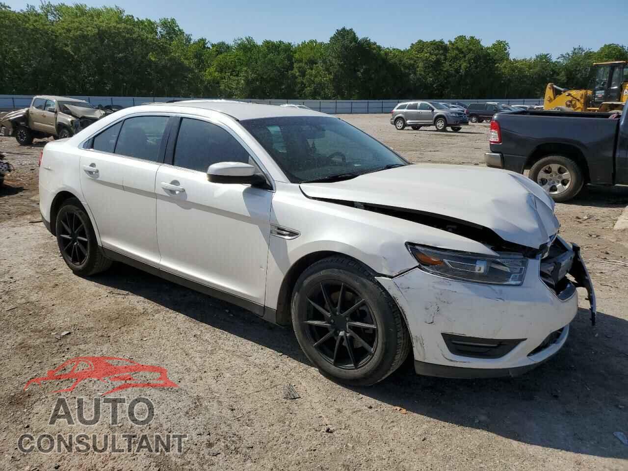 FORD TAURUS 2015 - 1FAHP2E84FG199620