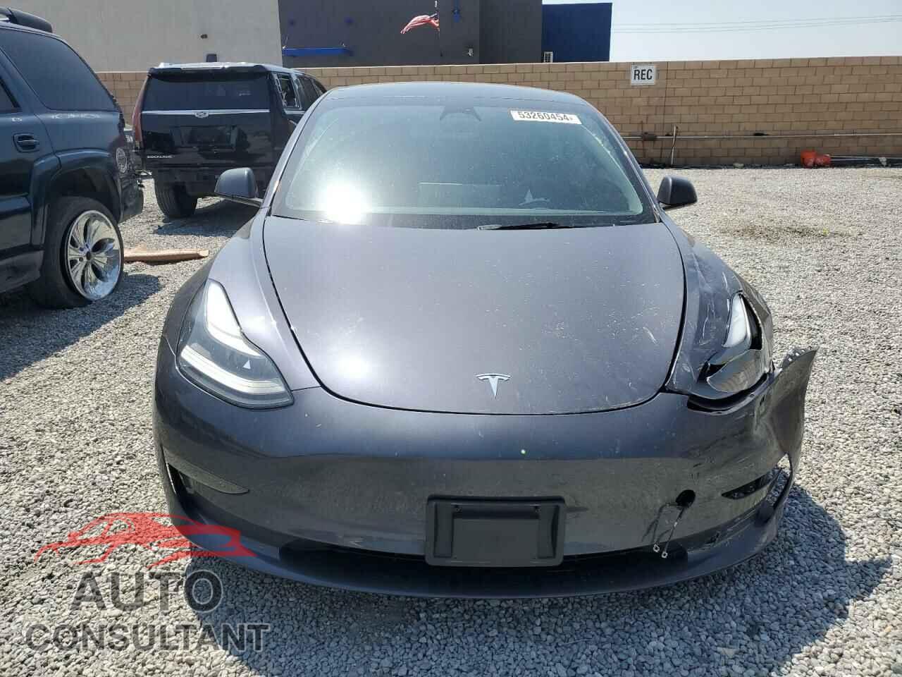 TESLA MODEL 3 2023 - 5YJ3E1EA8PF428853