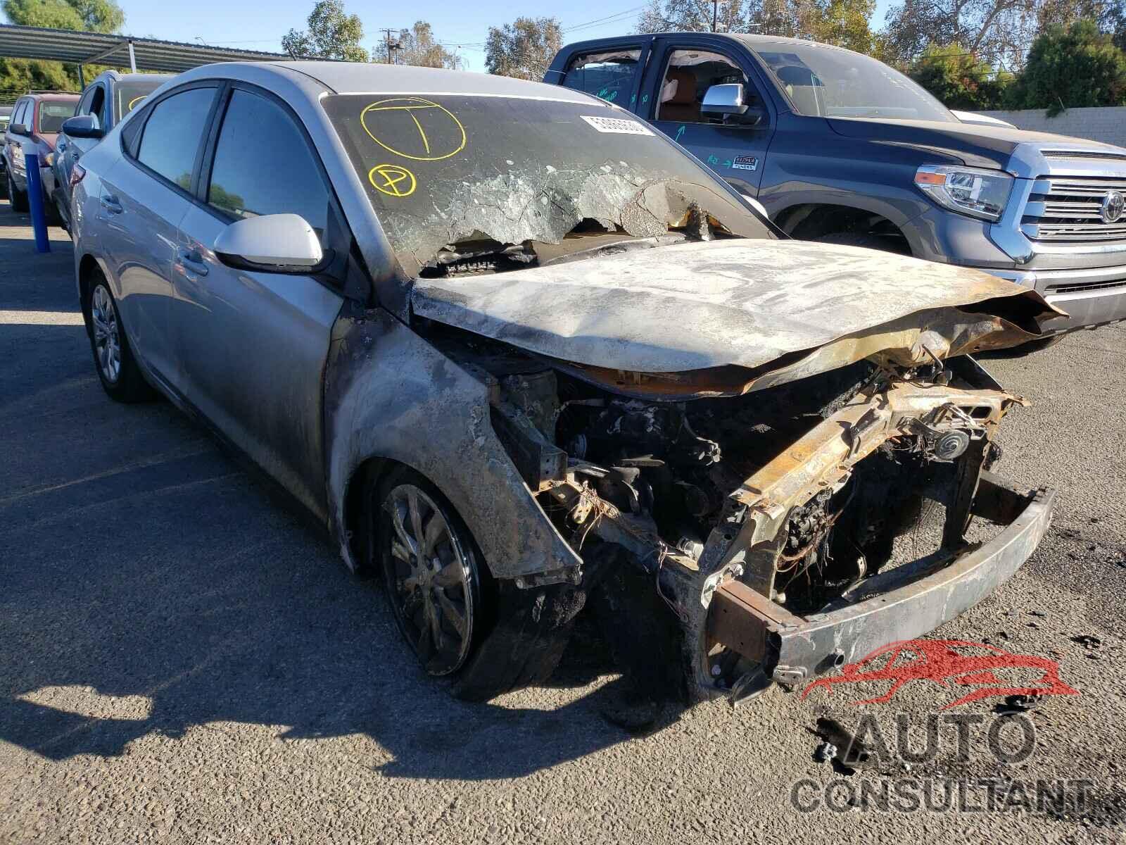 HYUNDAI ACCENT 2018 - 3KPC24A39JE017718