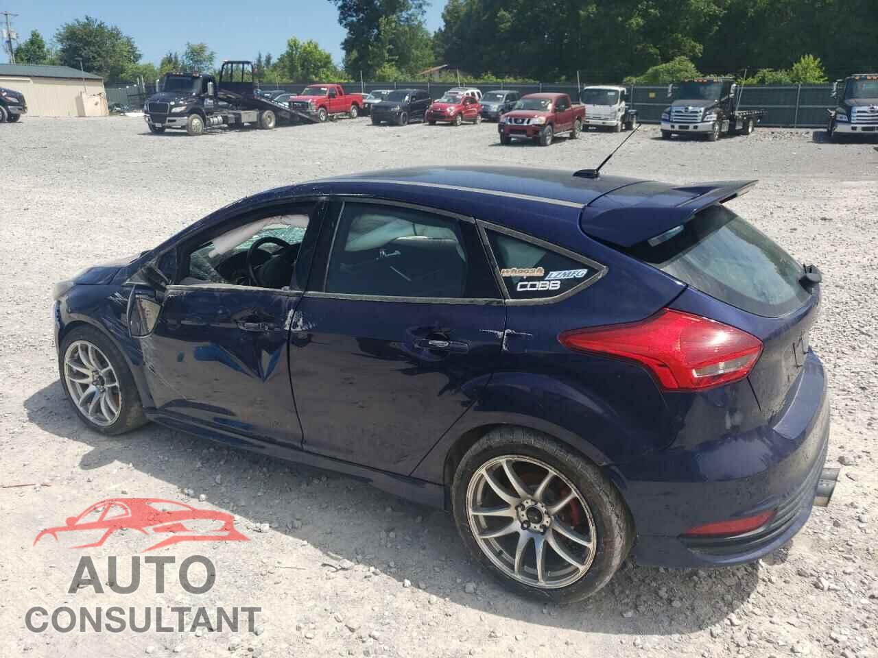 FORD FOCUS 2017 - 1FADP3L98HL332308