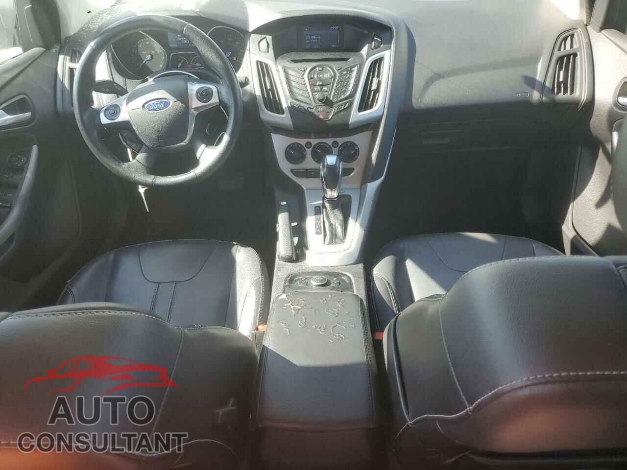 FORD FOCUS 2014 - 1FADP3K20EL320041