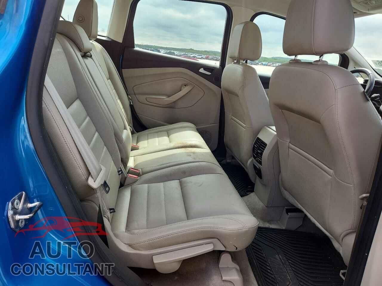 FORD CMAX 2013 - 1FADP5BU8DL529569
