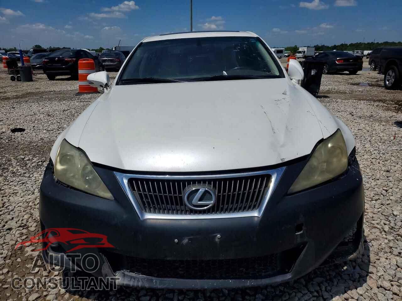 LEXUS IS 2013 - JTHBF5C25D5188183