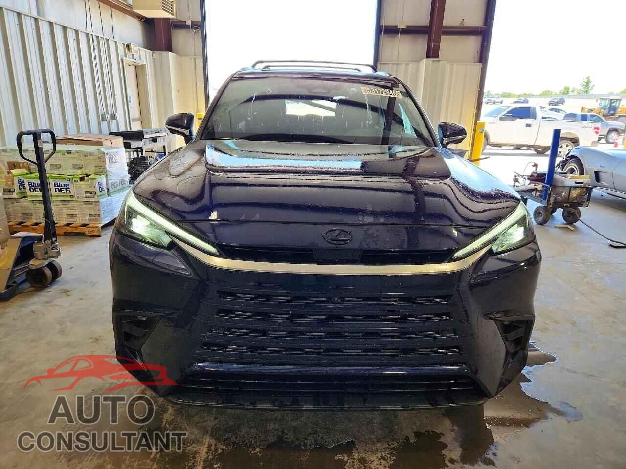 LEXUS UNKNOWN 2026 - 5TDAAAB61TS053557