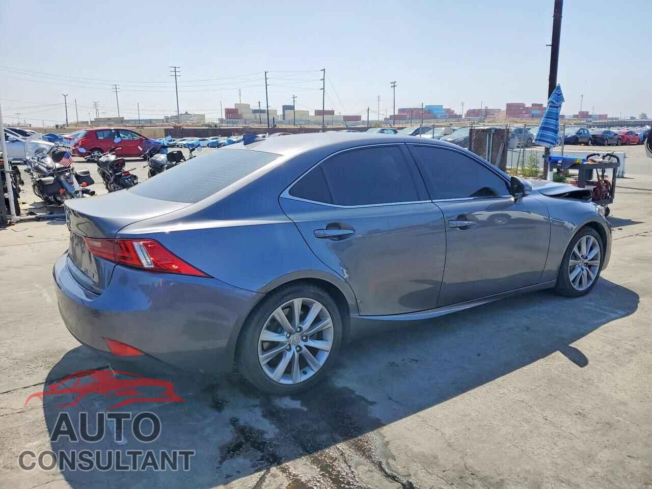LEXUS IS 2016 - JTHBA1D24G5007388