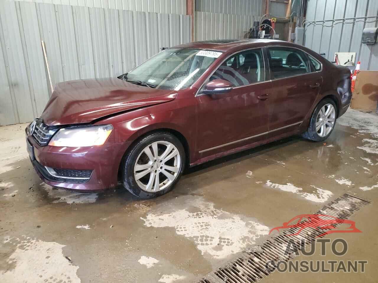 VOLKSWAGEN PASSAT 2012 - 1VWCP7A38CC051014