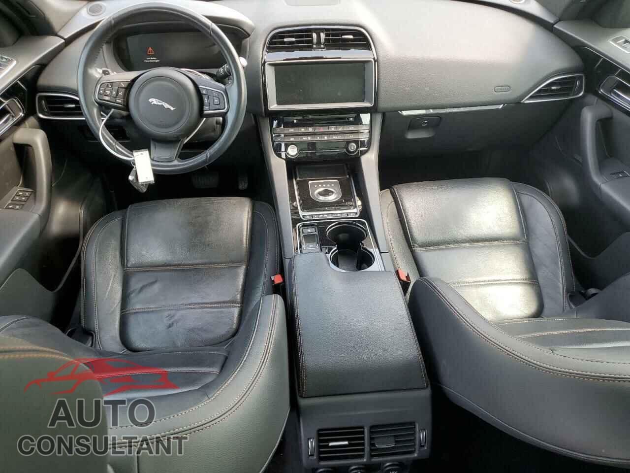 JAGUAR F-PACE 2017 - SADCK2BV6HA087960
