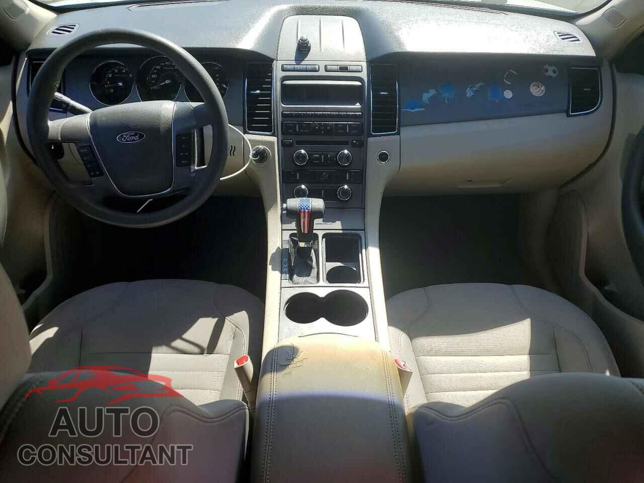 FORD TAURUS 2011 - 1FAHP2DW8BG149653