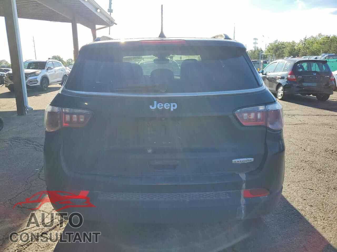 JEEP COMPASS 2017 - 3C4NJCBBXHT658801