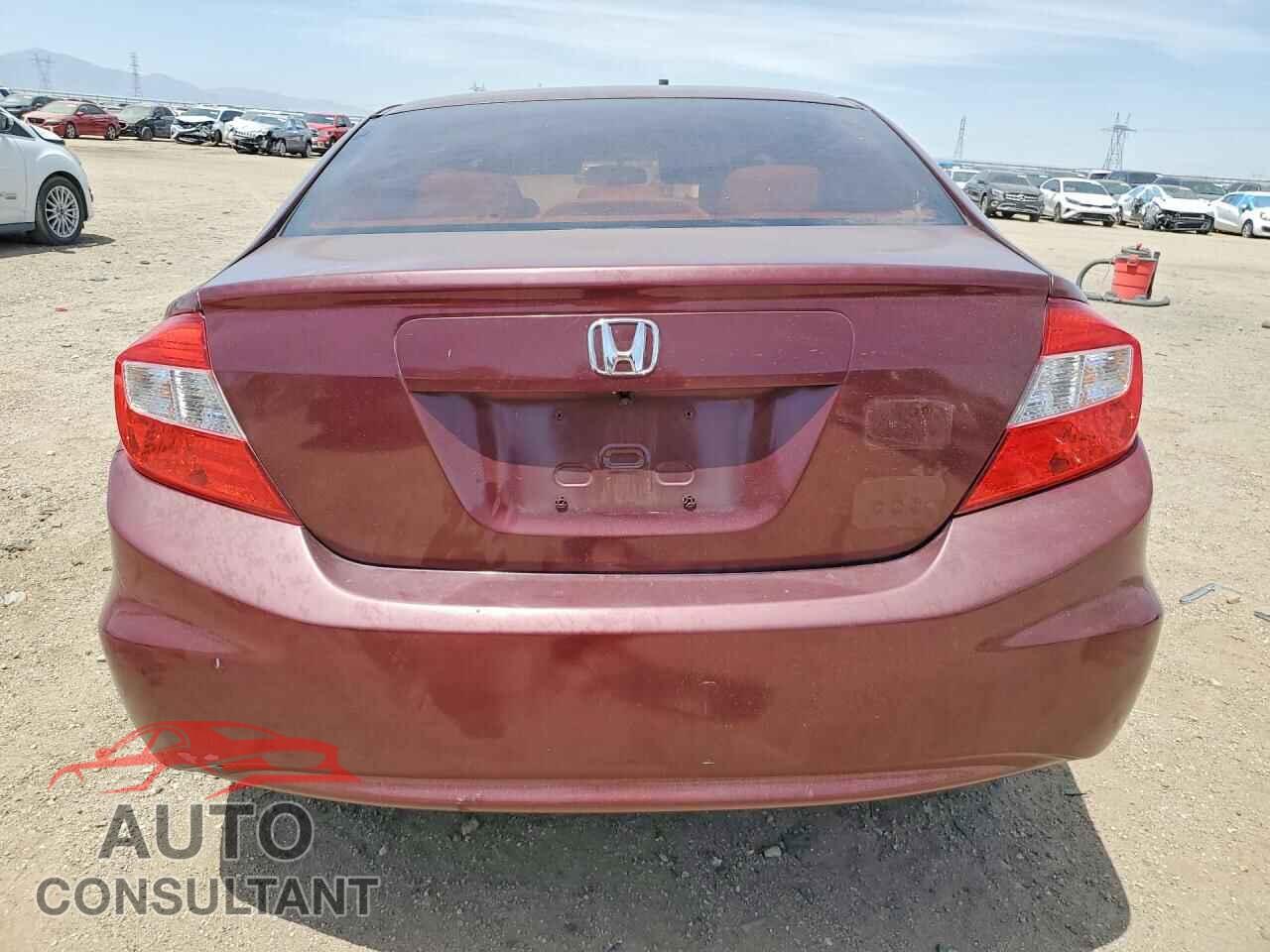 HONDA CIVIC 2012 - 2HGFB2F52CH551681