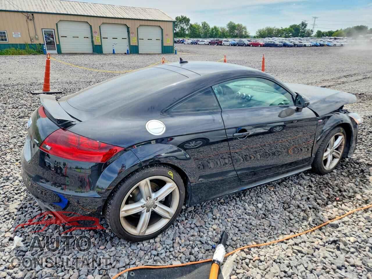 AUDI TT 2015 - TRUBFAFK8F1000892