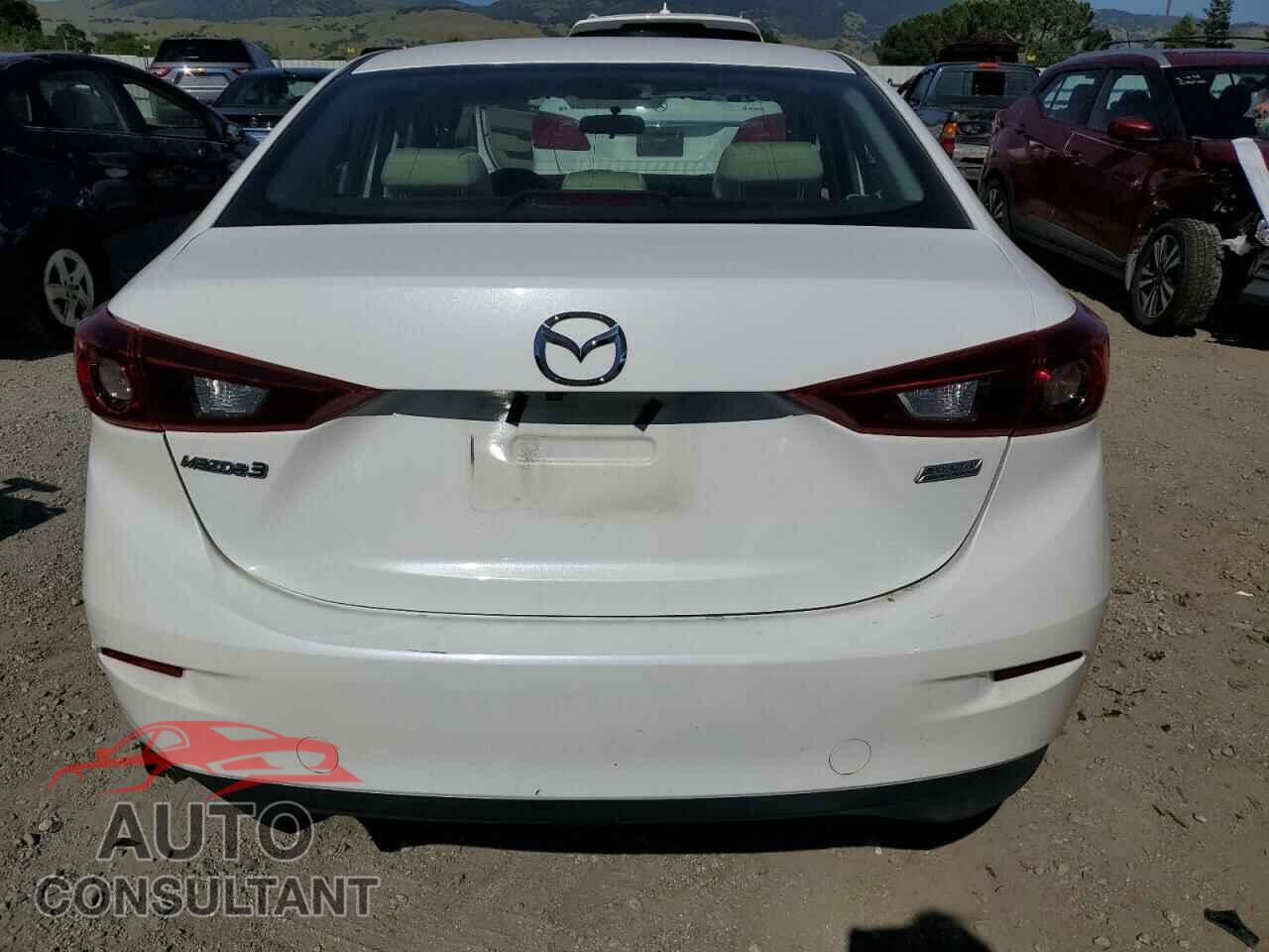 MAZDA 3 2017 - 3MZBN1U76HM128045