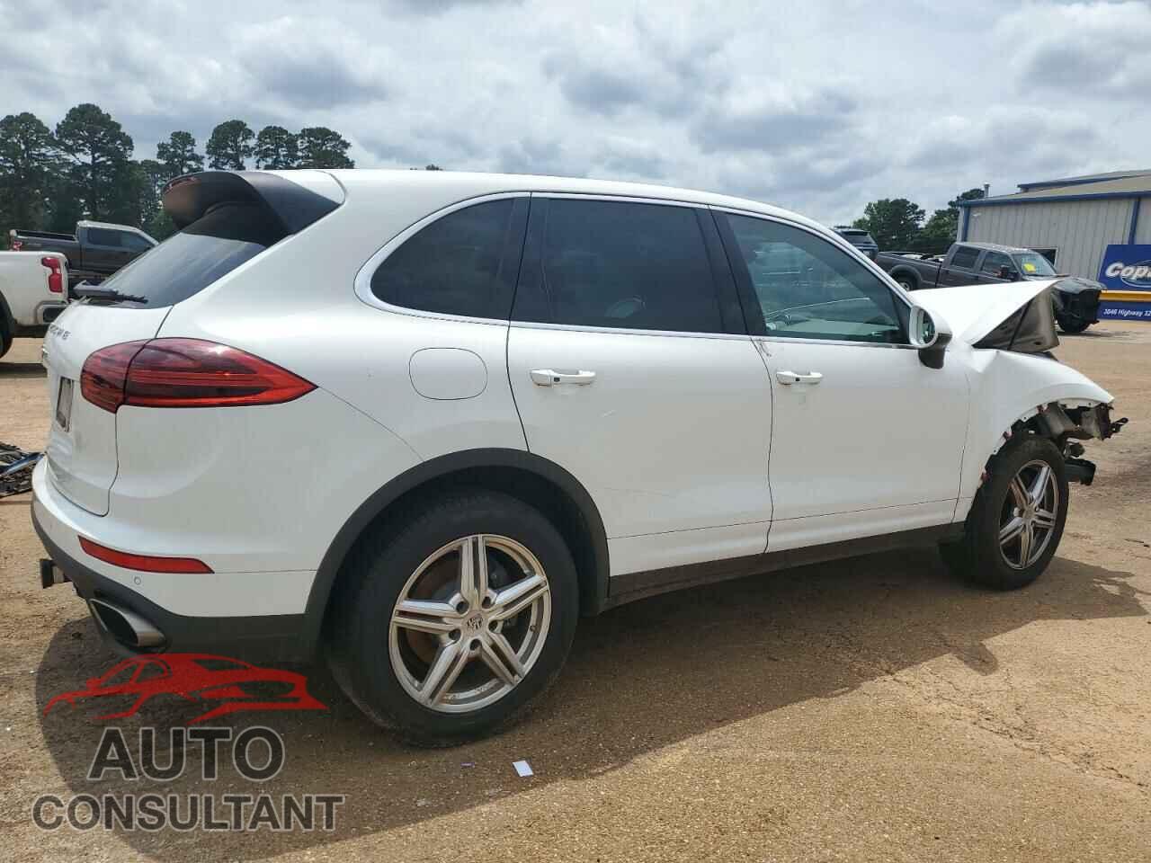 PORSCHE CAYENNE 2016 - WP1AA2A29GLA10286