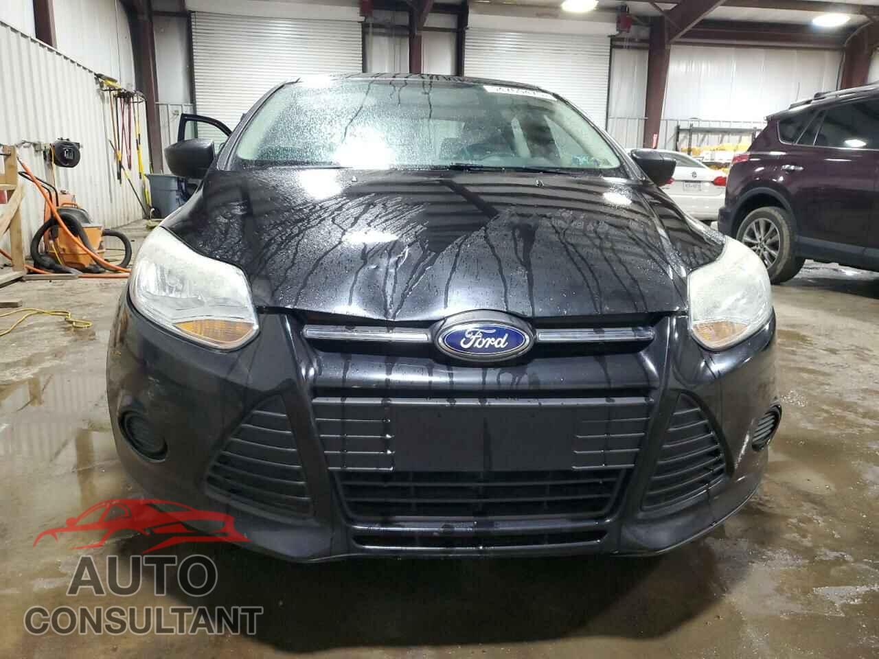 FORD FOCUS 2014 - 1FADP3E20EL411239