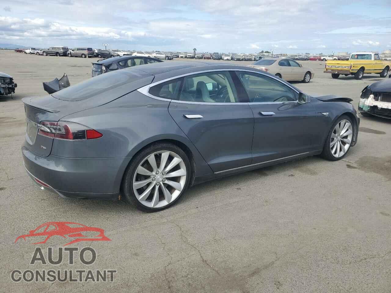 TESLA MODEL S 2013 - 5YJSA1DP4DFP07273