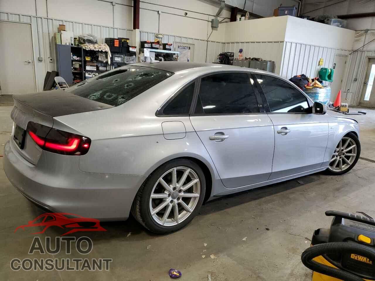 AUDI A4 2015 - WAUBFAFL5FN020123