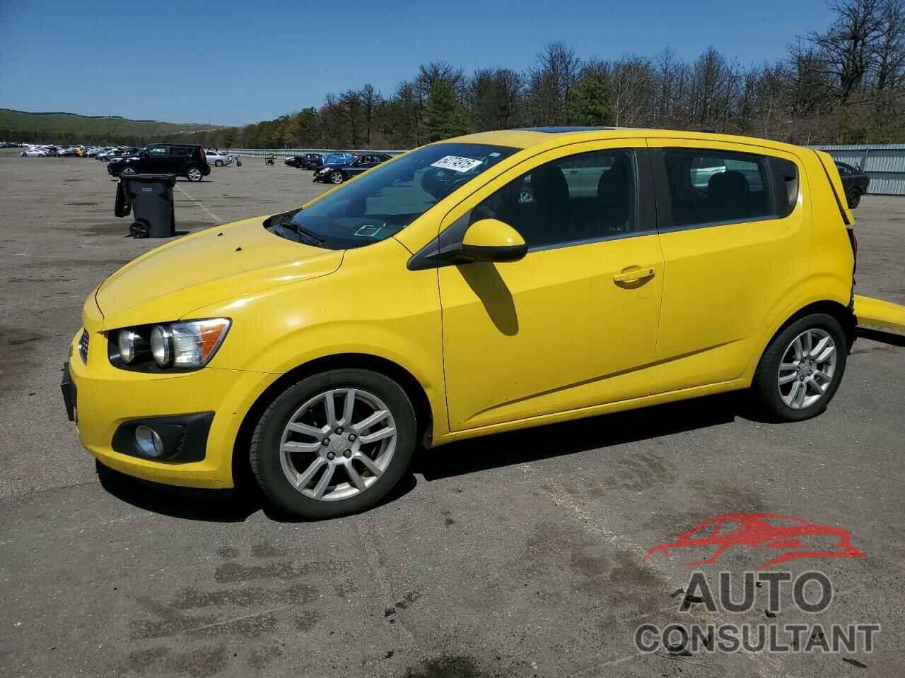 CHEVROLET SONIC 2016 - 1G1JD6SB2G4157728