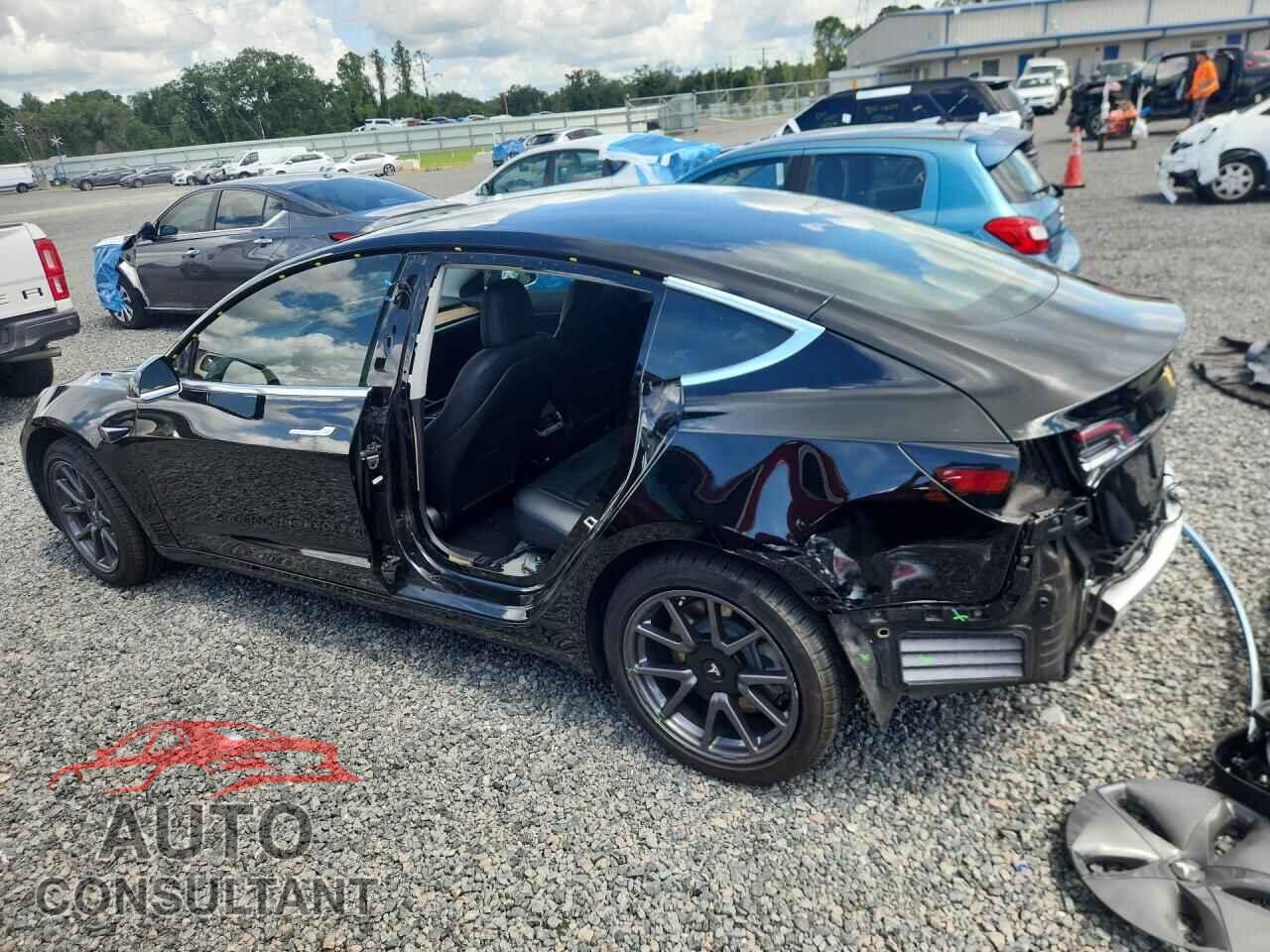 TESLA MODEL 3 2019 - 5YJ3E1EA5KF337581