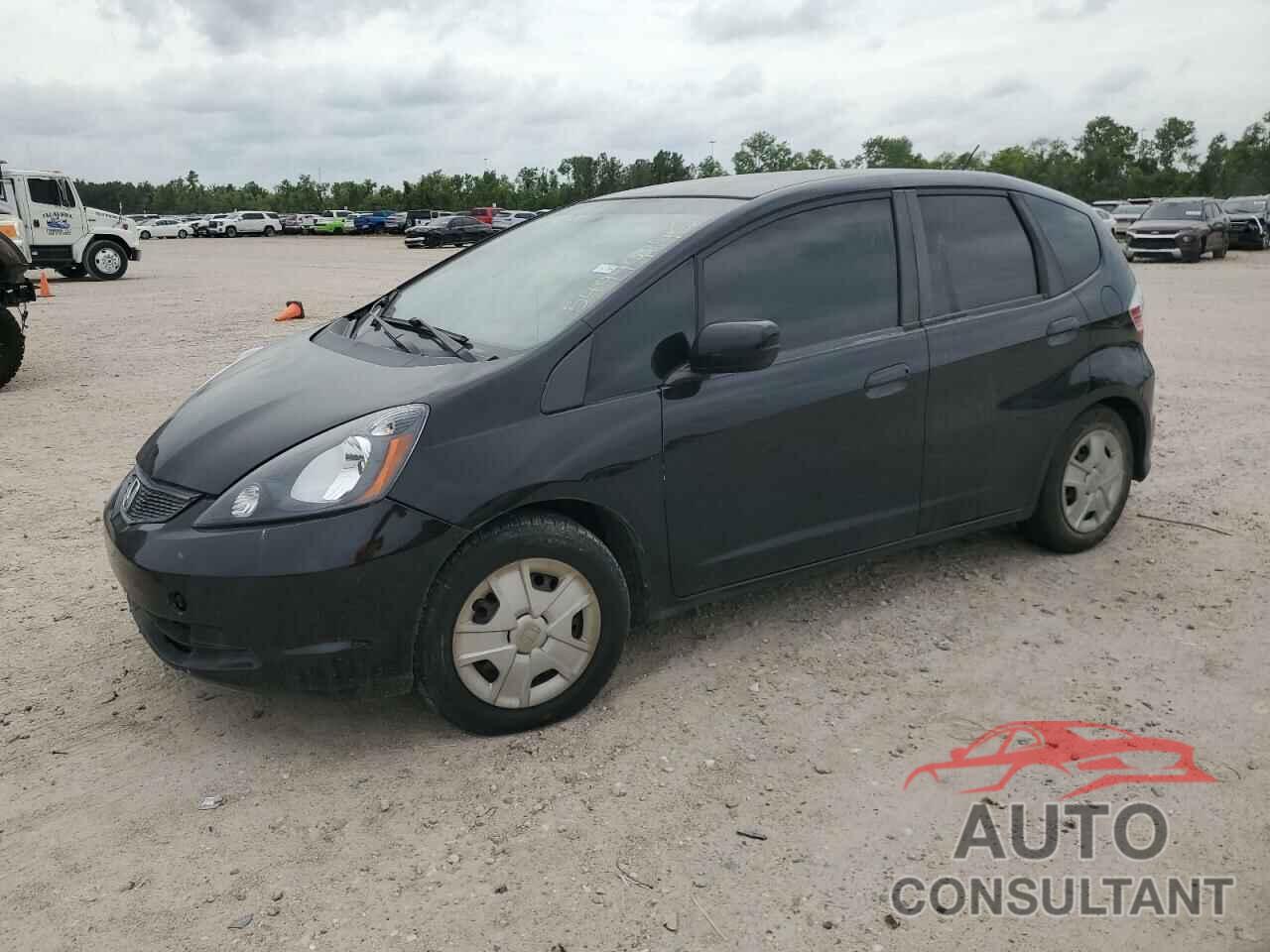 HONDA FIT 2013 - JHMGE8H31DC025571