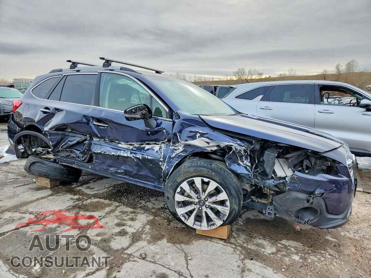SUBARU OUTBACK 2018 - 4S4BSETC7J3300491