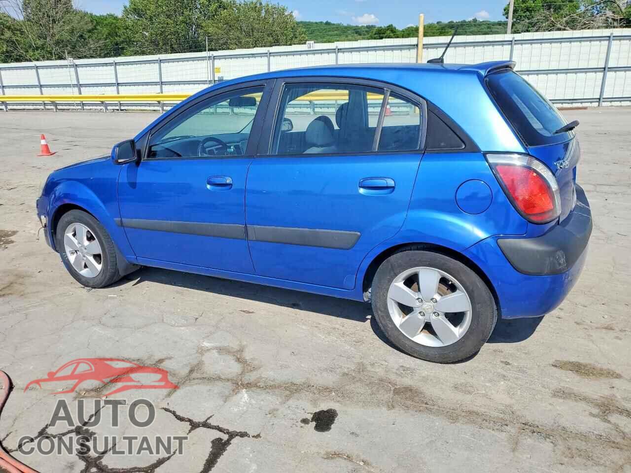 KIA RIO 2009 - KNADE243X96567200