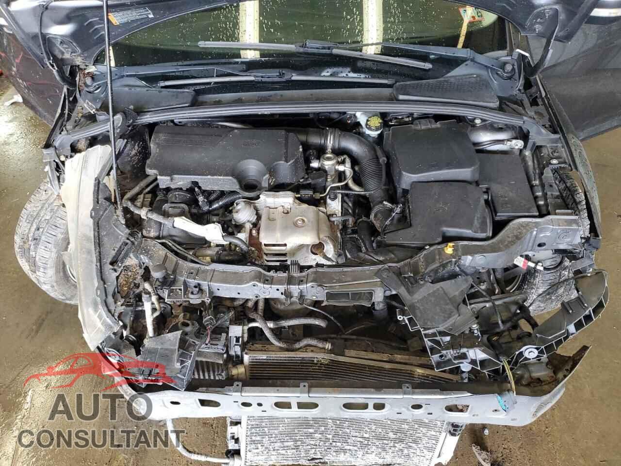 FORD FOCUS 2015 - 1FADP3FE6FL259042