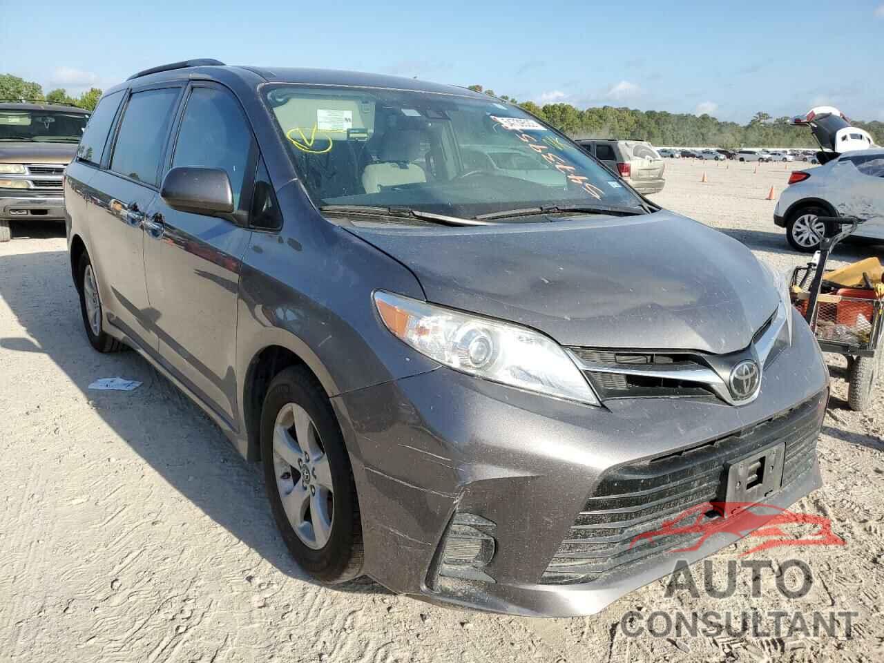 TOYOTA SIENNA 2019 - 5TDKZ3DC6KS971945