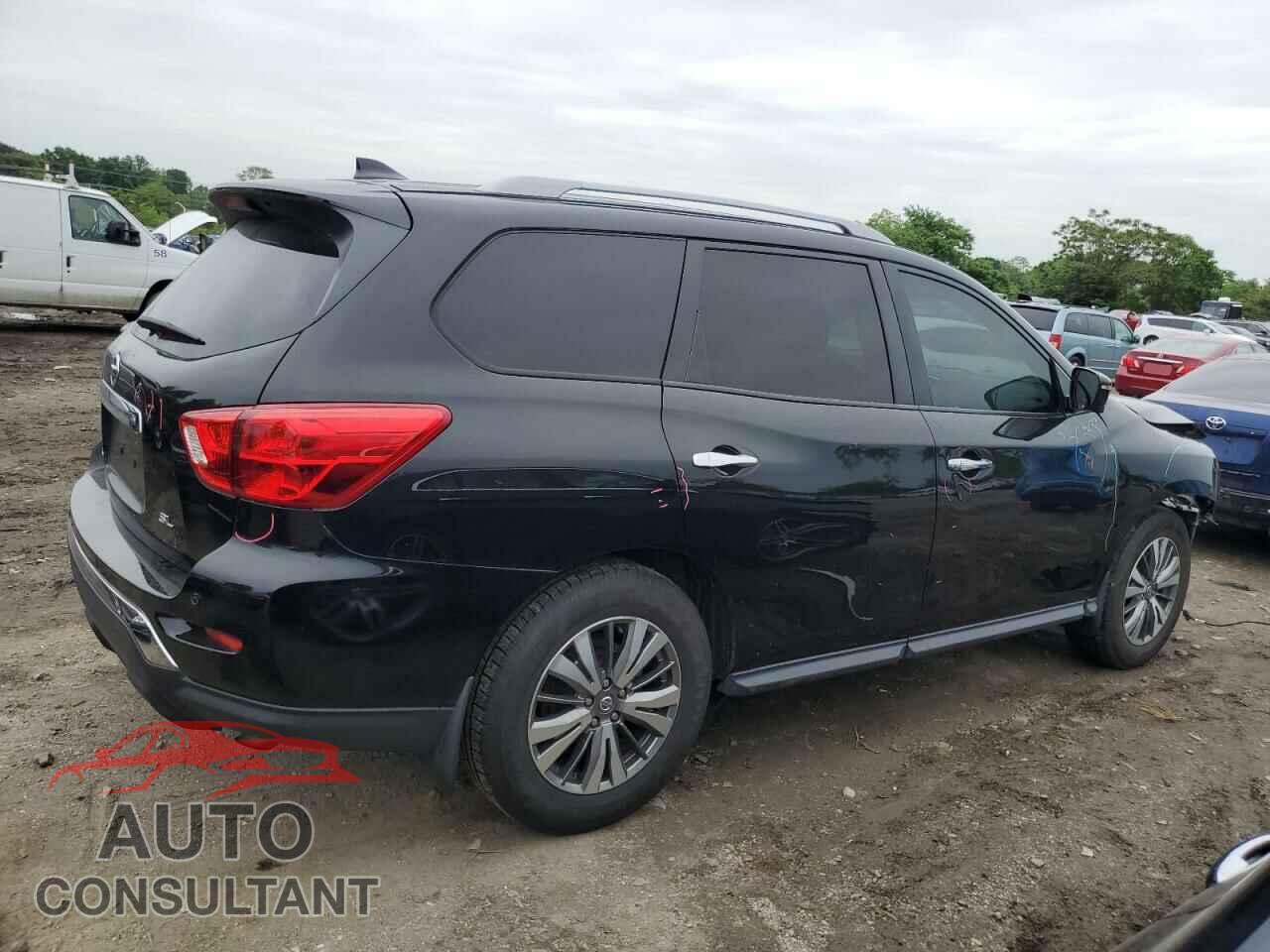 NISSAN PATHFINDER 2019 - 5N1DR2MN5KC615228
