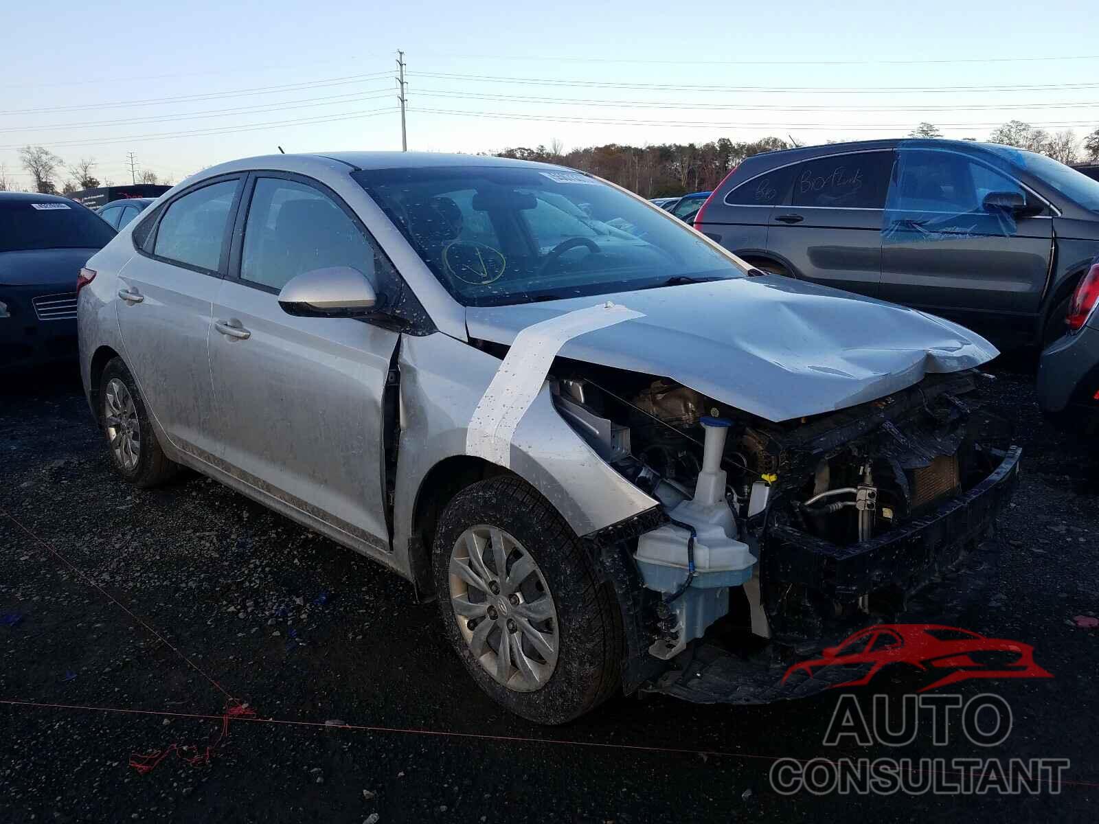 HYUNDAI ACCENT 2018 - 3KPC24A38JE024756