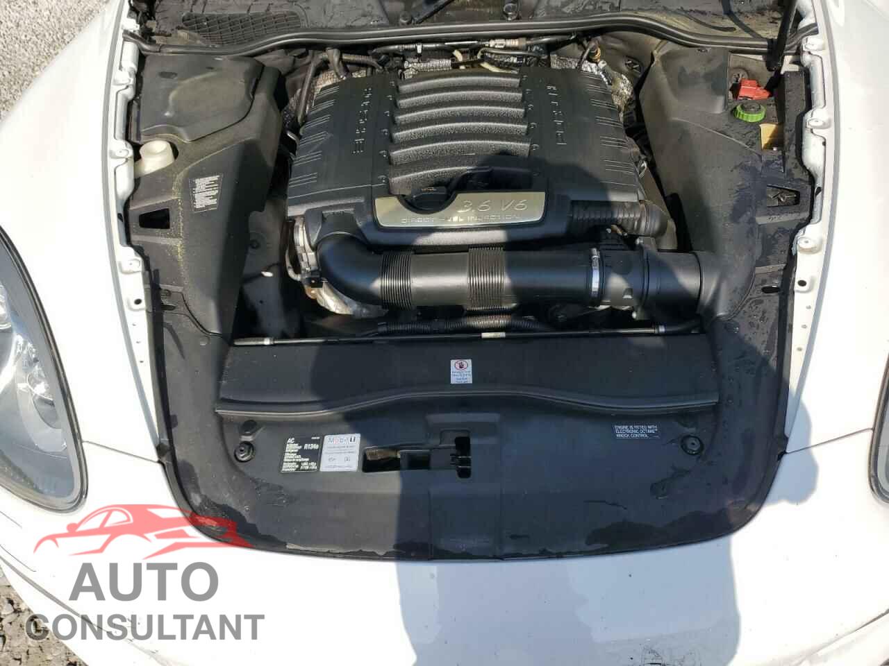 PORSCHE CAYENNE 2012 - WP1AA2A2XCLA10081