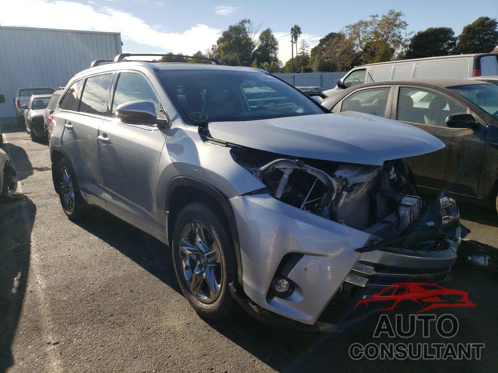 TOYOTA HIGHLANDER 2019 - 5TDDZRFH0KS950366