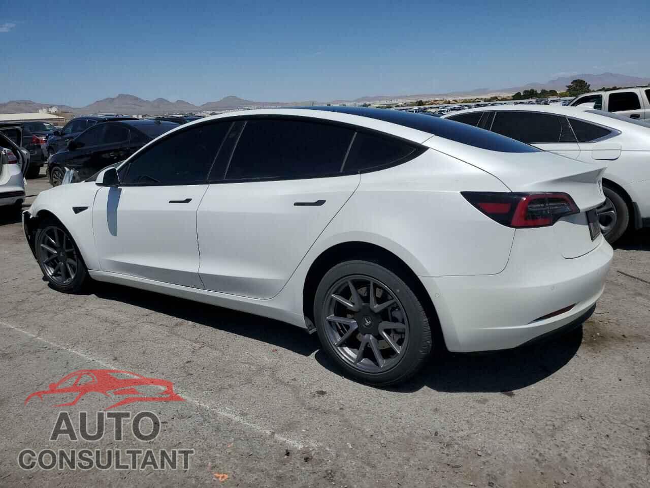 TESLA MODEL 3 2021 - 5YJ3E1EA4MF908545